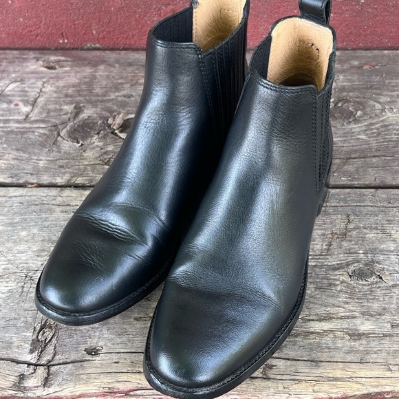 Madewell The Ainsley Chelsea Boot - Picture 6 of 12